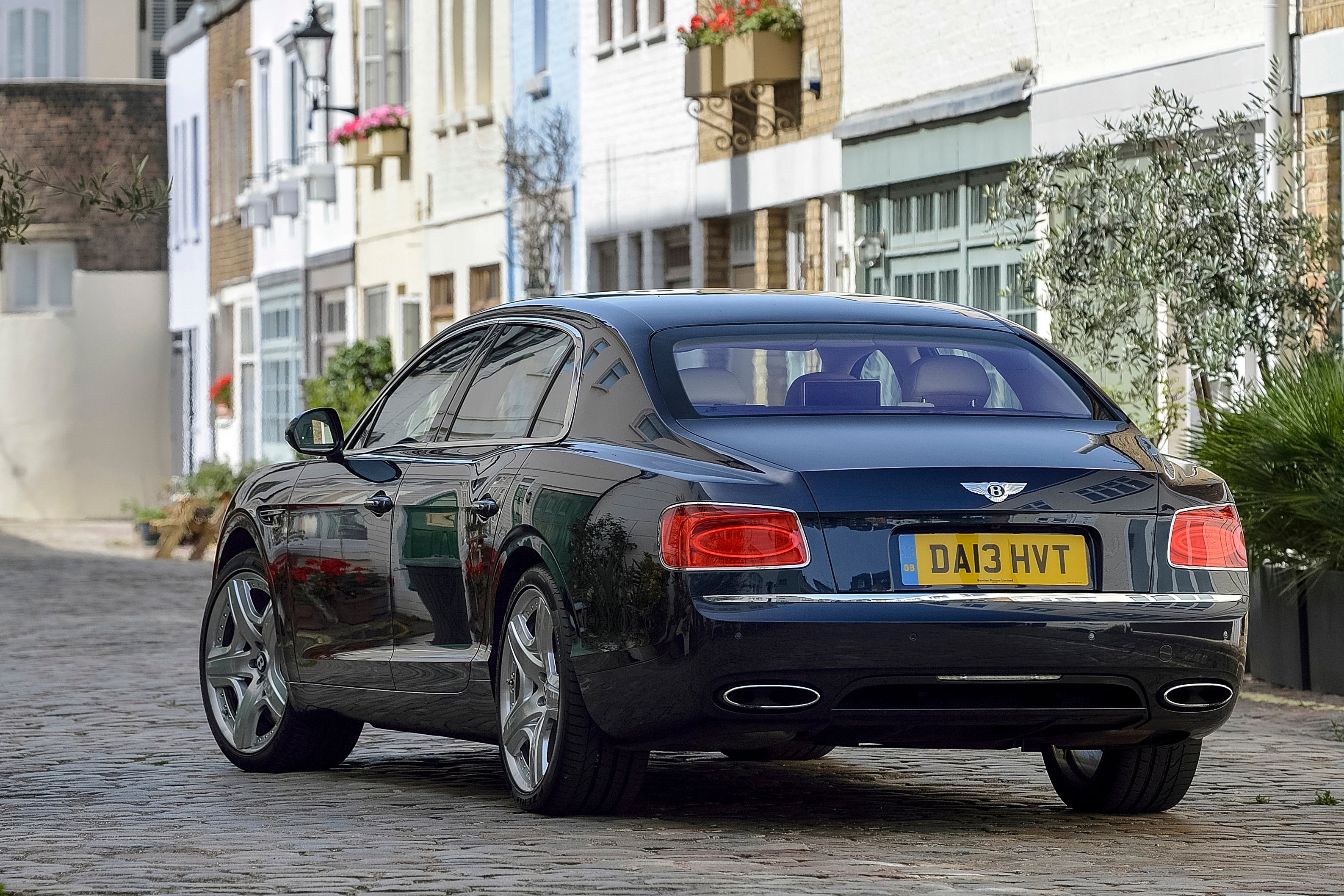 Bentley Flying Spur Exterior Back